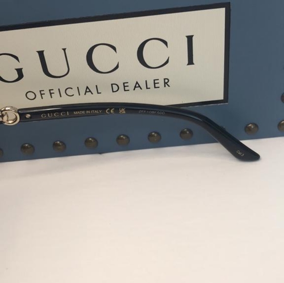Authentic New GUCCIGrey Square Ladies SunglassesGG0890S 001 55